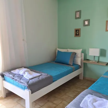 Seaside In Xilokastro - Thalassa Blue By Kottas Xylokastro