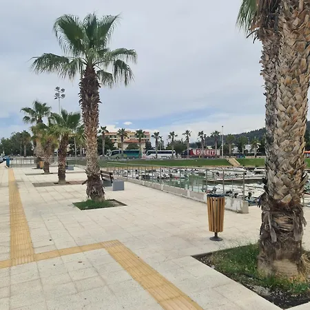 Seaside In Xilokastro - Thalassa Blue By Kottas Apartment *