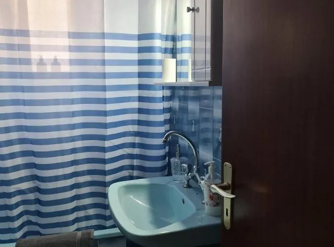 Seaside In Xilokastro - Thalassa Blue By Kottas Xylokastro