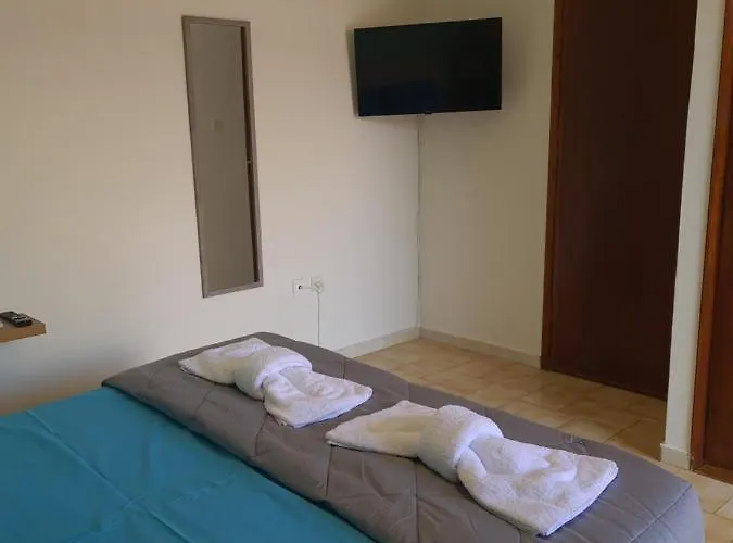 Seaside In Xilokastro - Thalassa Blue By Kottas *