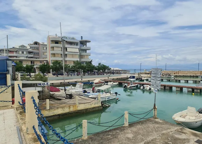 Seaside In Xilokastro - Thalassa Blue By Kottas * Ксилокастро